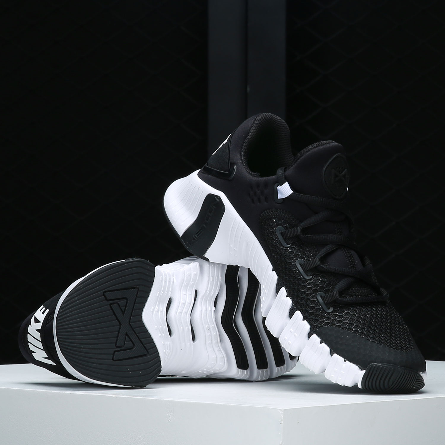Nike Authentic Mujer Free Metc - Women Shoes Nike reseña y precio