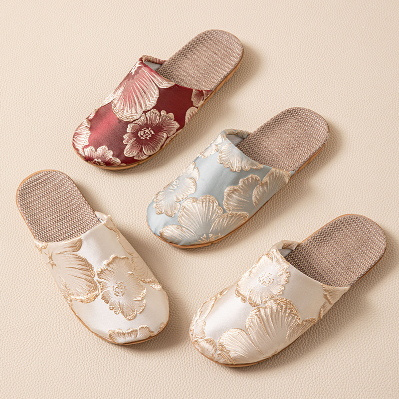 Pantuflas Elegantes de Seda pa - Mule Slip On reseña y precio