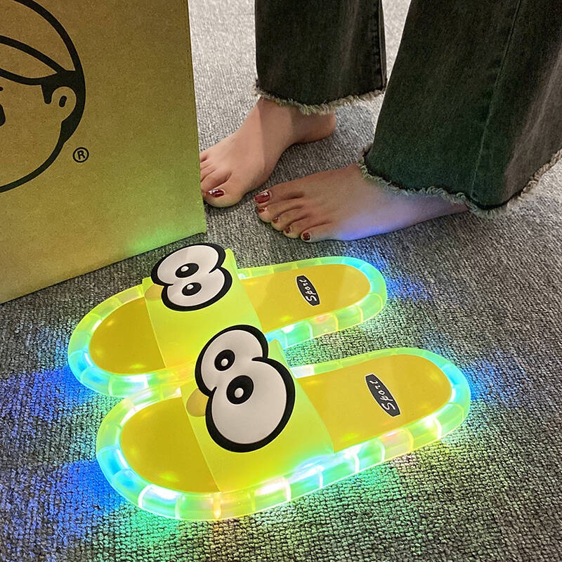 Pantuflas luminosas divertidas - Mule Slip On reseña y precio